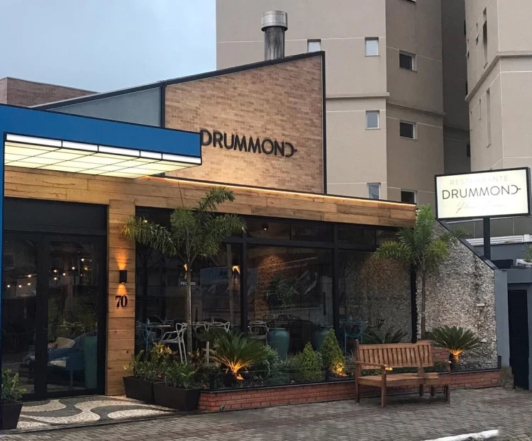 12 min | Drummond Restaurante